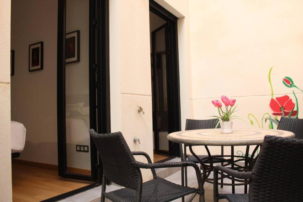 דירות מאלגה Downtown Jinetes Deluxe With Pool & Free Parking מראה חיצוני תמונה