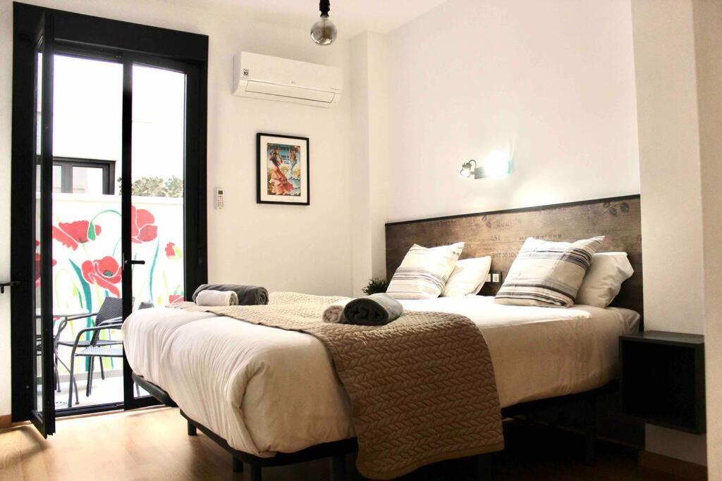 דירות מאלגה Downtown Jinetes Deluxe With Pool & Free Parking מראה חיצוני תמונה